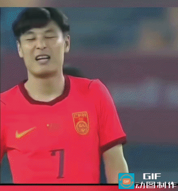 离谱空门错失！武磊这脚射门太可惜，百场里程碑留下遗憾
 
中泰友谊赛全场激战90