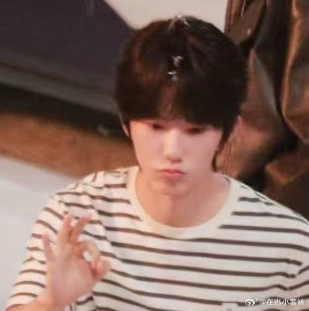 我宝贝全世界最萌呜呜呜😭😙 