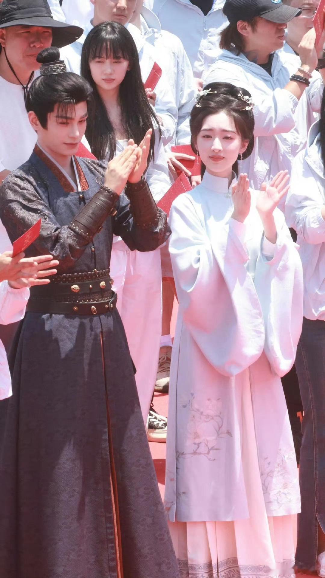 二搭元年 ​​​