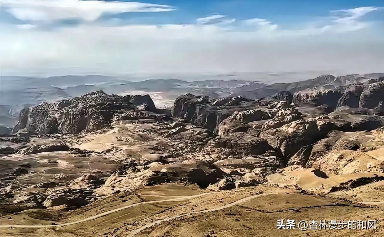 特朗普又打算卖武器给台湾？这消息真够闹心的，但这次中国的反应绝了——不拦了，直接