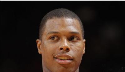 【洛里自曝与高层旧日矛盾:拒做纳什替补】 9月26日，在NBA高管之间，凯尔-洛