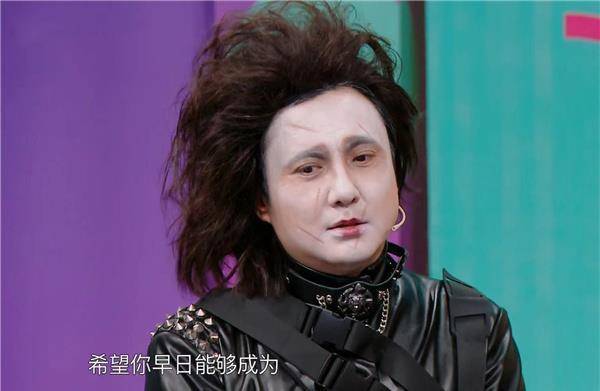 其实大家以后都不要树敌太多，敌人多了，播剧的时候全是黑水，大家共勉之！