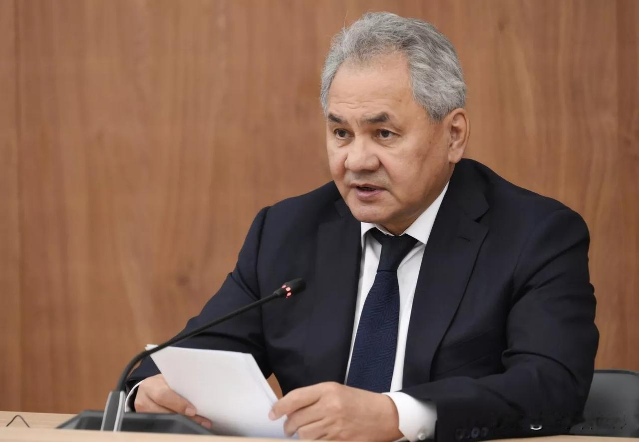 【绍伊古：欧盟已经变成军事集团，欧洲人不再需要自由】
莫斯科时间2025年11月