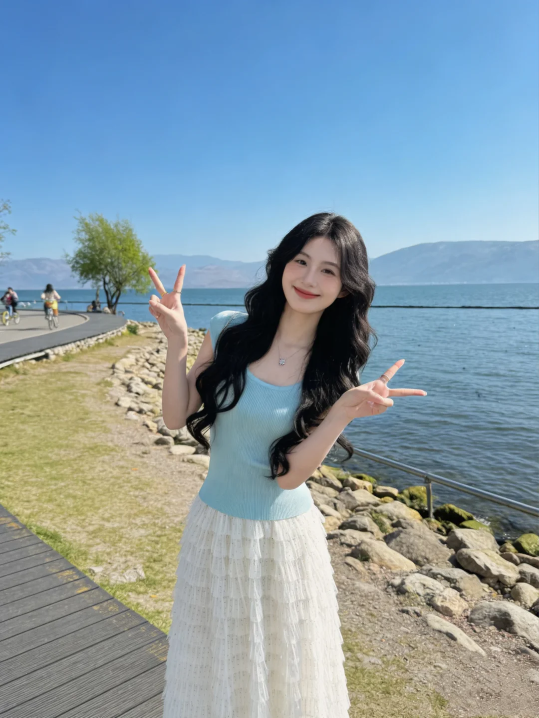 湖边，阳光，好天气☀️