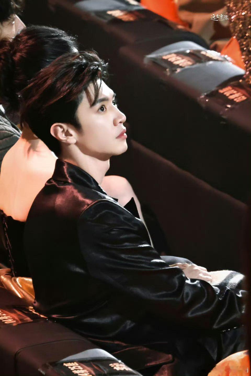 陈哲远微博之夜审帅积累 ，审帅预备役集合！远子确认出席微博之夜啦！ 