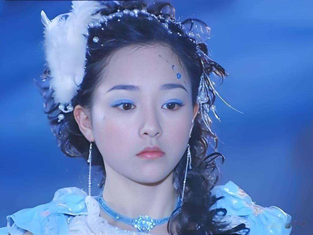 同样是演《龙飞相公》，谢元真的雪精灵，陈彦妃的段天爱，吴辰君的殷百雁，谁美？