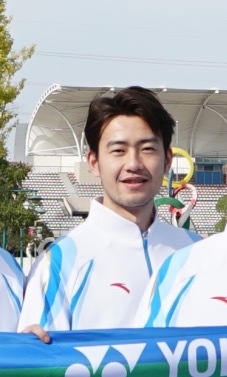 存一个高清版的，怎么感觉你哥哥这发型有点粤韵风华呢[捂嘴哭]有咩有点bosco啊