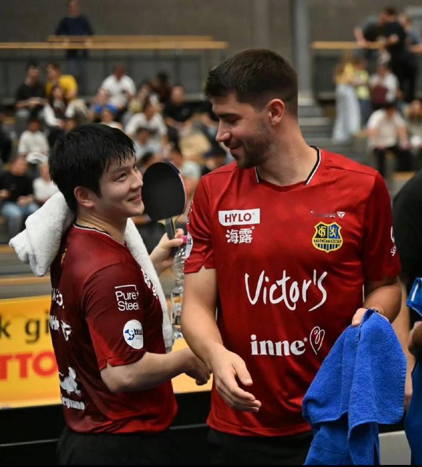 樊振东离开萨尔布吕肯乒乓球甲级俱乐部，
佛朗西斯卡发文感谢队友，
我们会一直战斗