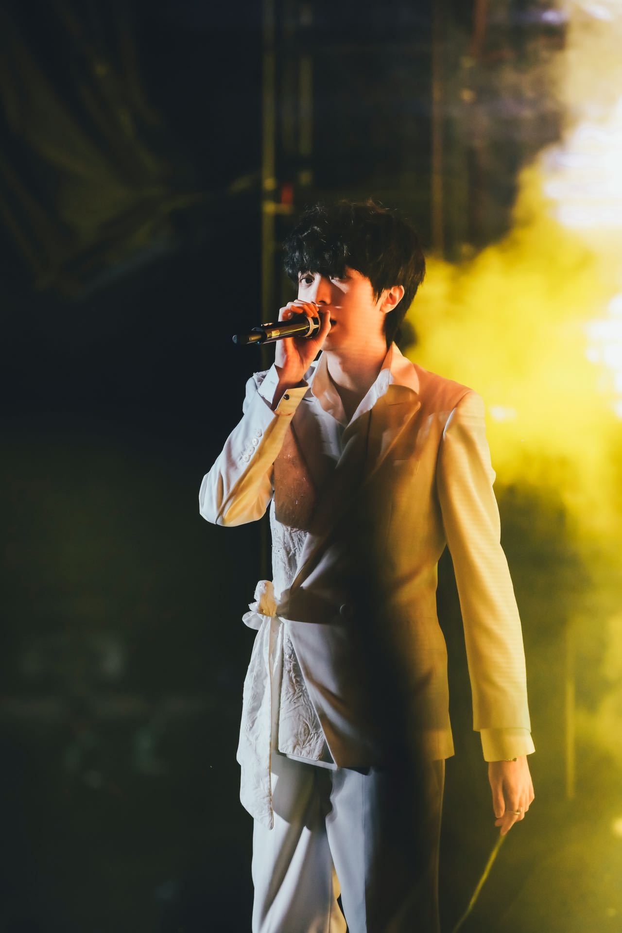  这日子可太美了，我简直想住在这个音乐节了，连着看快乐加倍啊友友们，谁能拒绝夏日