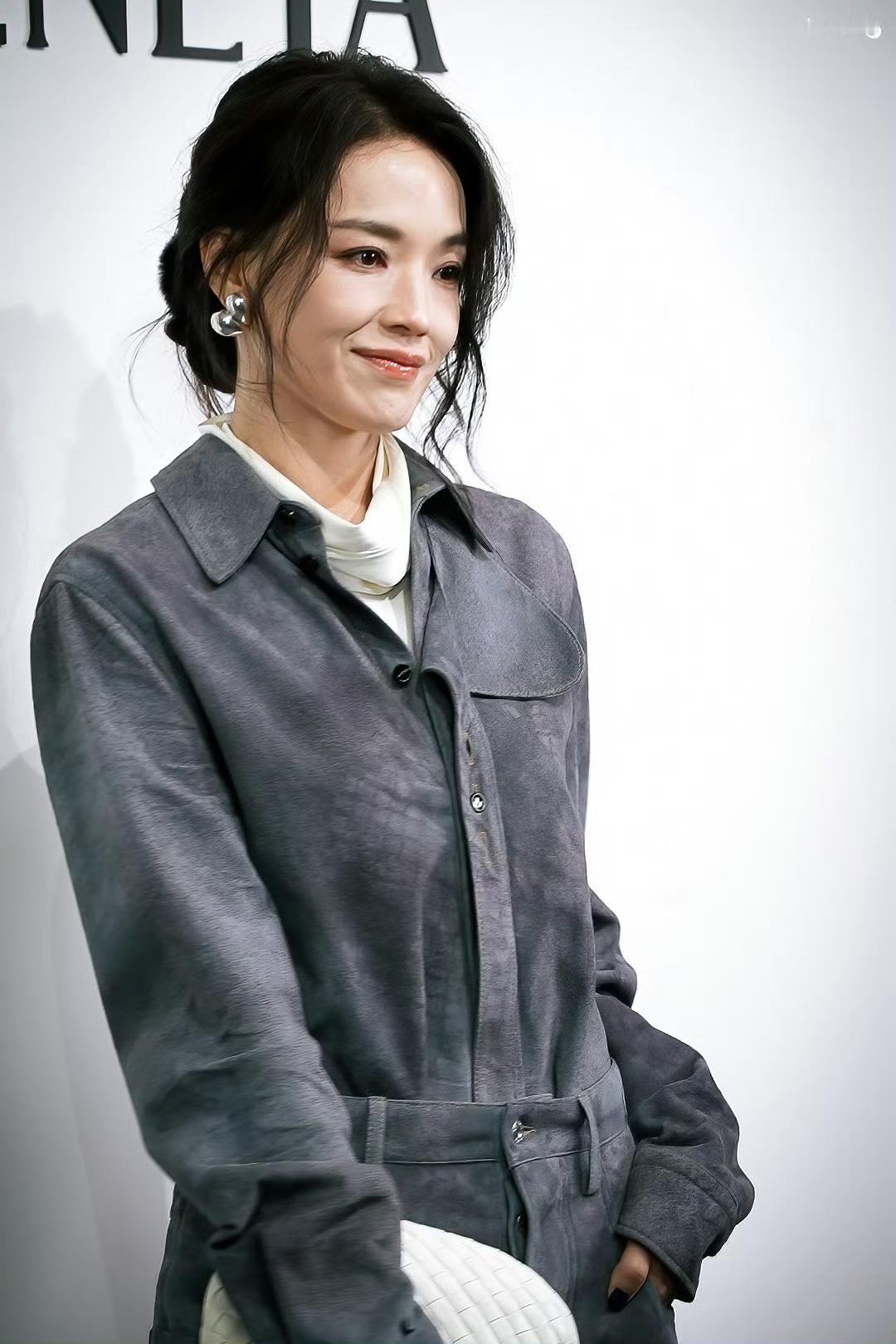 舒淇，泪防了！

今日，舒淇在接受采访时，首度曝光自己的情感生活！她表示：与老公