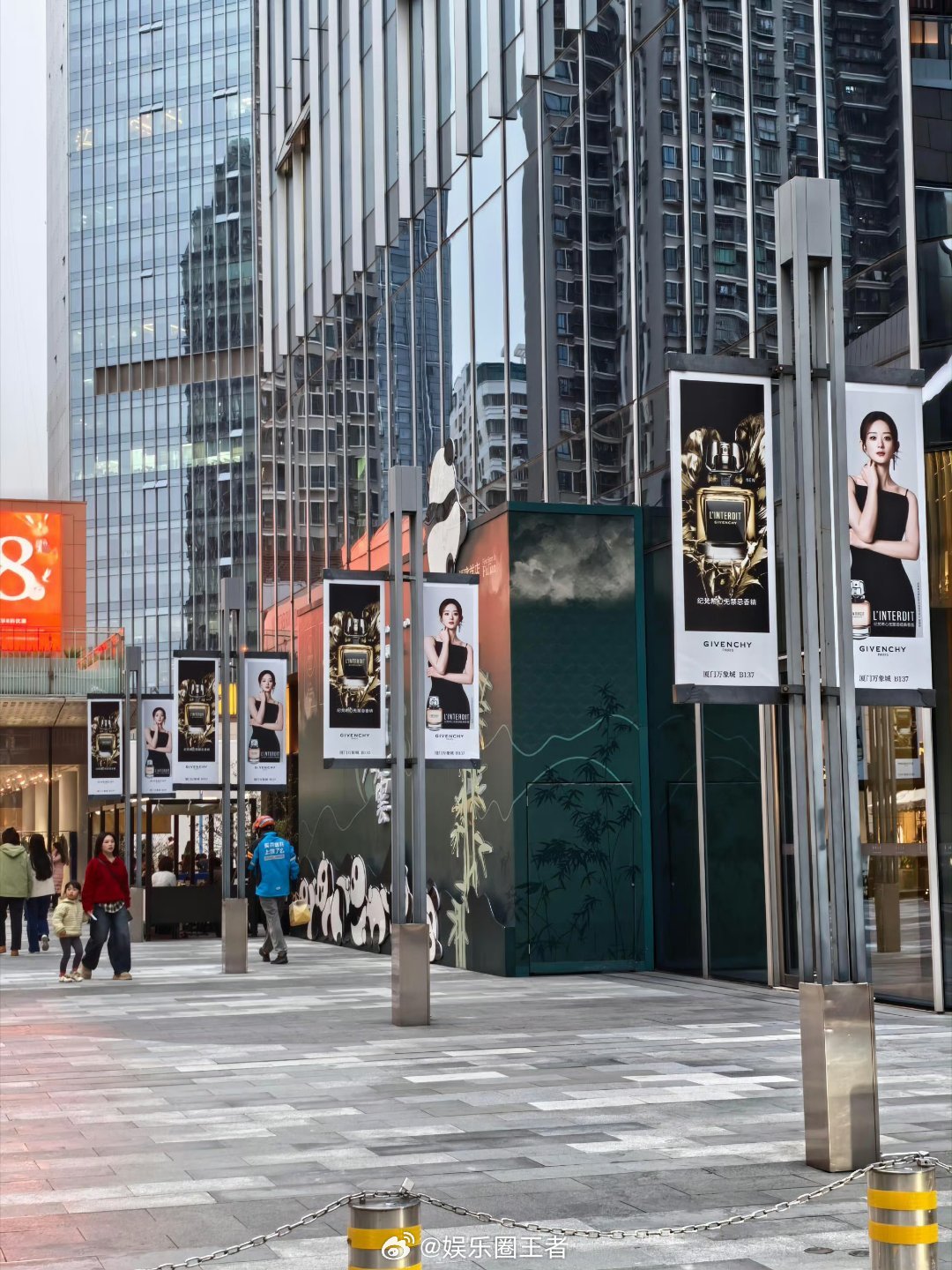 666赵丽颖纪梵希地广巨高级，好权威啊❗️