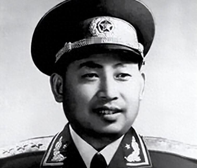 1949年李天佑带领大军攻打广西，杜启远回忆丈夫曾特意前往界首走访
1970年初