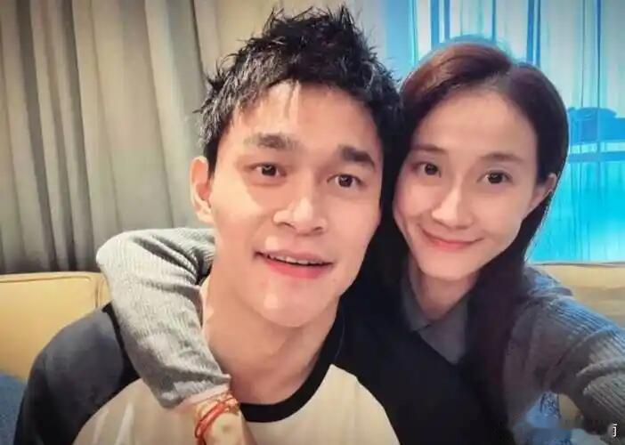 孙杨这么大去变形记也晚了，变啥形？再变孙杨也是个一尘不染的直男！还是让他好好玩吧