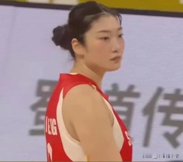 四川女篮战胜国泰人寿，看完比赛我明白了三个可笑的事实！

1.四川女篮基本上预定
