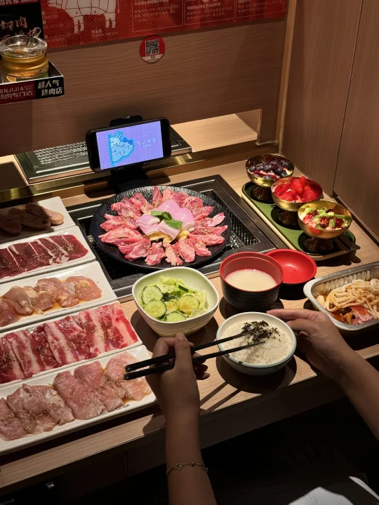 广州新的……一人食烤肉快乐屋！！