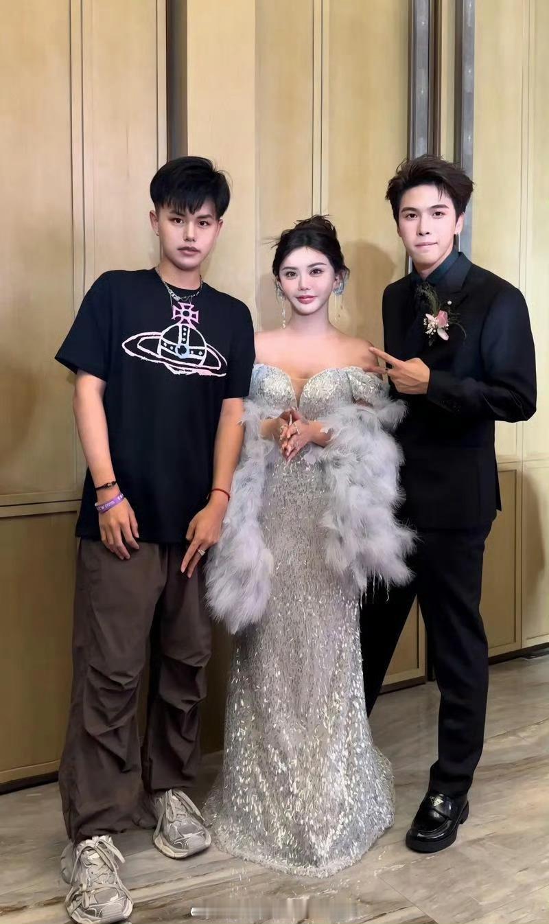 韩安冉要备孕三胎了 离婚博主韩安冉，祝你在这个赛道上越走越远[允悲][允悲][允