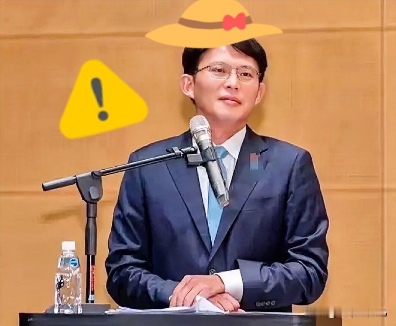 刚刷到黄国昌要去华盛顿这事儿，
这一手操作属实把我看笑了。

2026年1月11