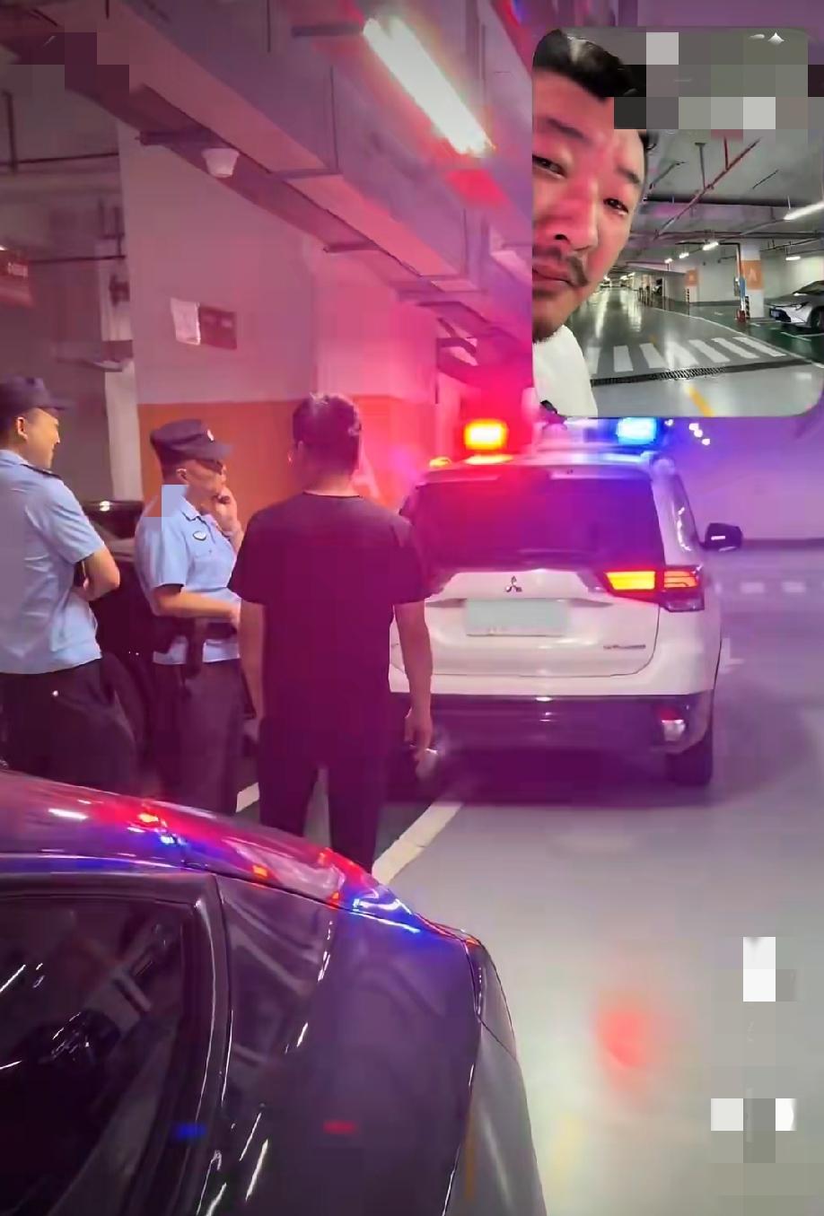 湖南长沙，男子的私人车位被邻居霸占了，打电话不接，敲门不应，男子直接把对方的车给