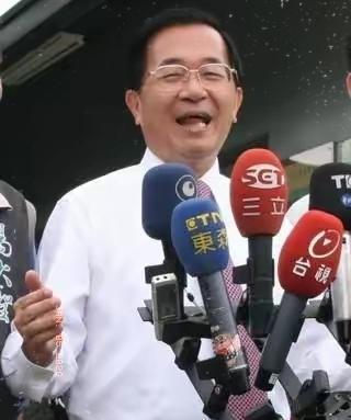 台独的核心人物陈水扁醒啦！
​在一次接受媒体采访之时，思路很清晰，面对记者提出台