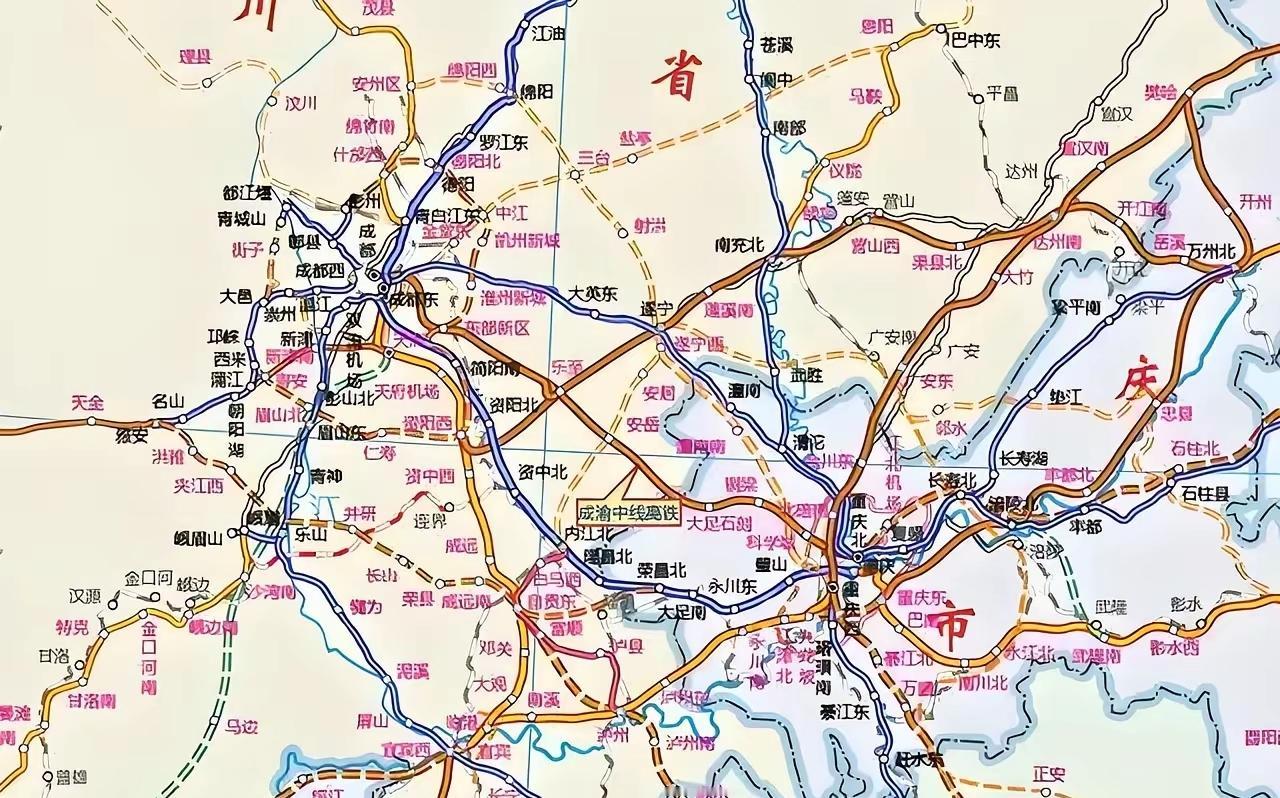 再过不久成渝中线高铁、成南达万高铁线路就要通车了，成都东出的选择性线路更多了，而