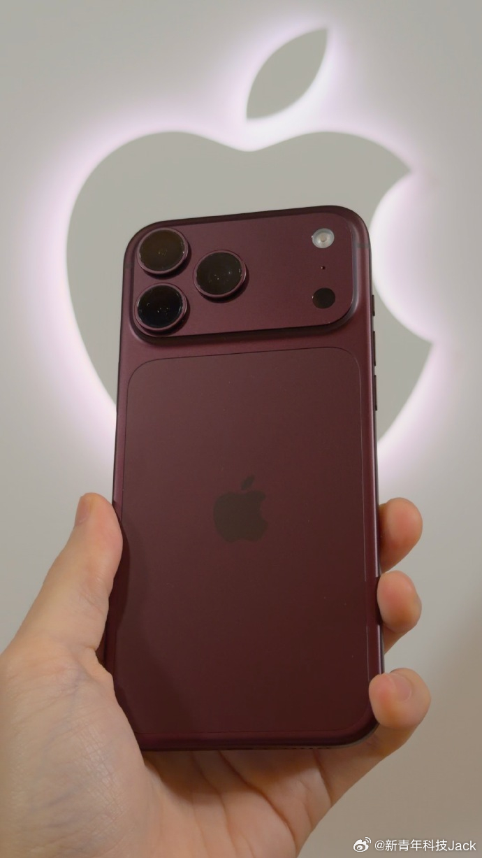 iPhone18Pro系列销量  今年考虑了一下，还是没买iPhoneDuo，便