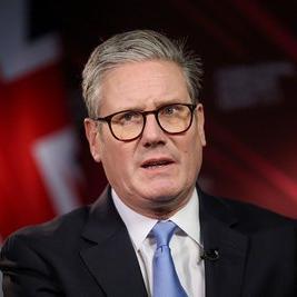 🌙俄罗斯一位总裁向中方发出提醒！英国首相访华预计会引发灾难性后果！

近日，俄