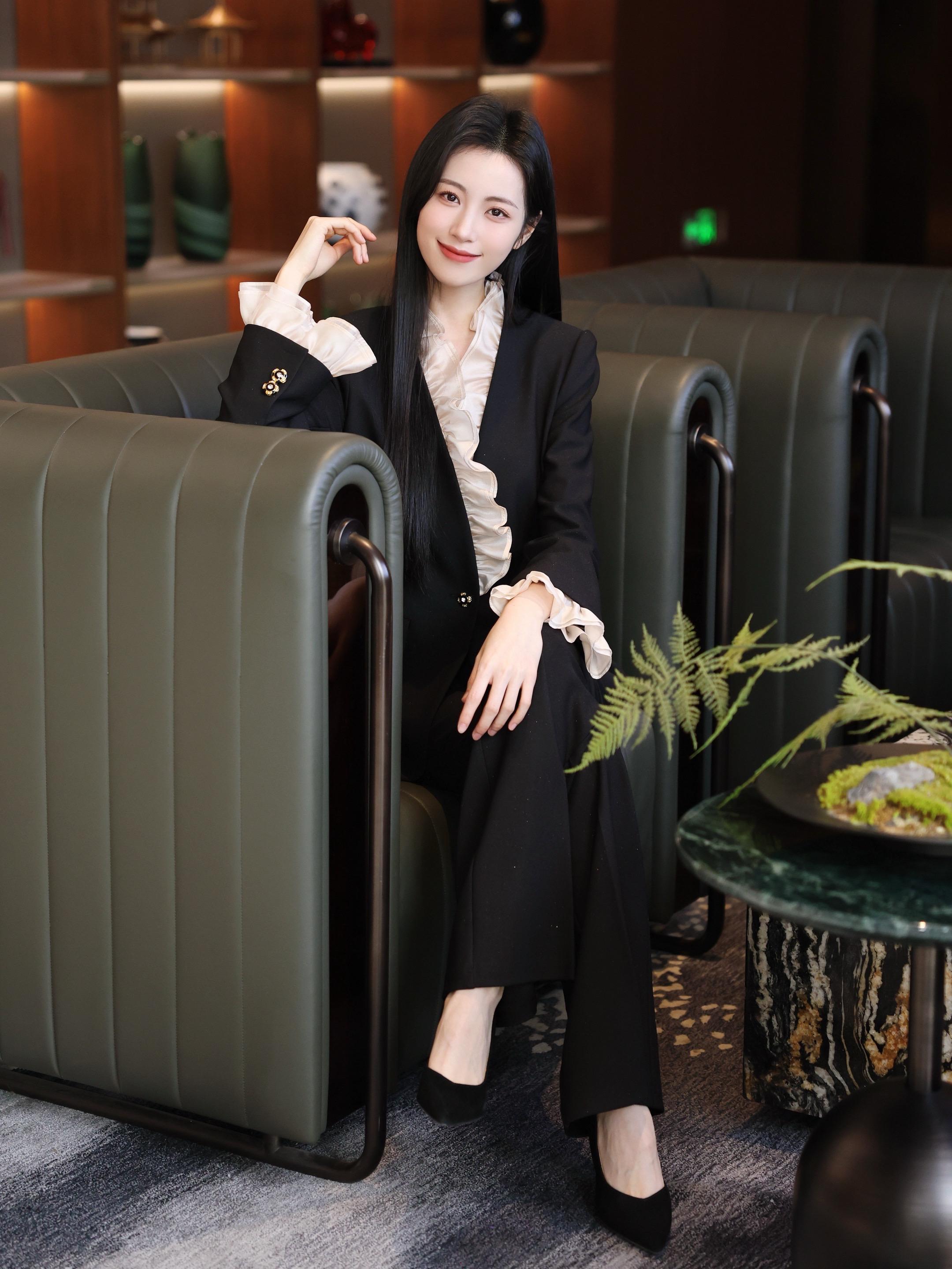 🤵‍♀️早春高智感通勤cleanfit.