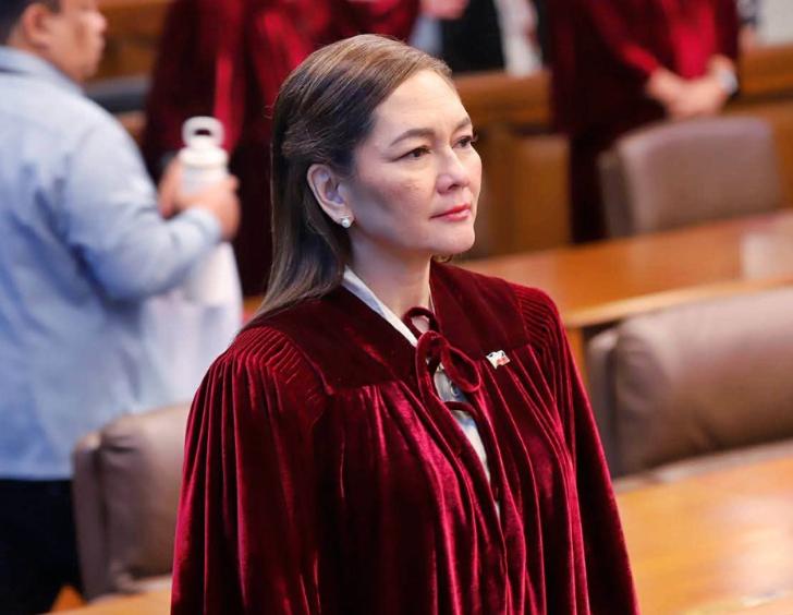 连莎拉的“死敌”都看不下去！7月7日，参议院法官洪蒂维罗斯在莎拉弹劾庭审中发声，