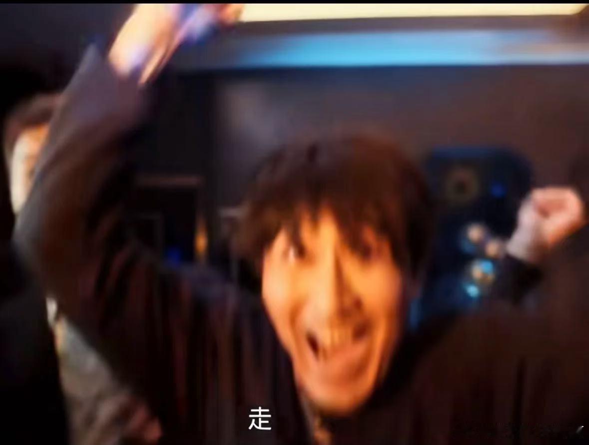 以法之名盯帧细节 《以法之名》的观众看剧也太拼了！逐帧抠细节跟做学术研究似的，从