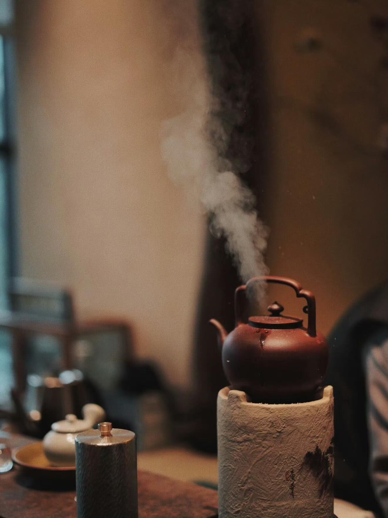 懒惰的我是这样找回心力的人在缺乏心力的时候，任何鸡血都只会很快冷却。那些优秀的人