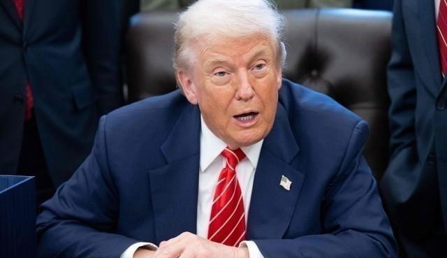 特朗普计划让中国数千架波音客机全部停飞。很多人还以为中美贸易战只是停留在关税阶段