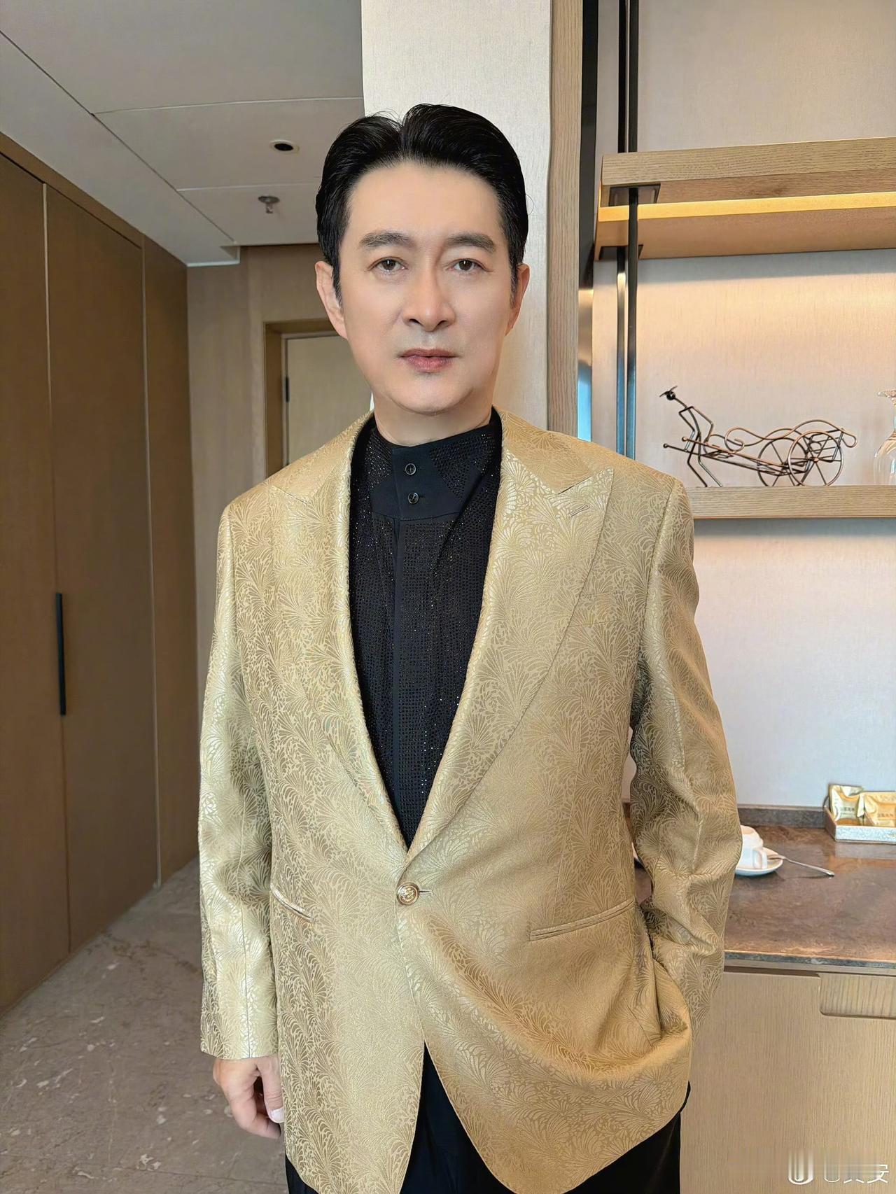 【歌手黄安称跑步压根不能减肥】
著名歌手黄安在社媒帖文中表示，其实跑步并不能让人