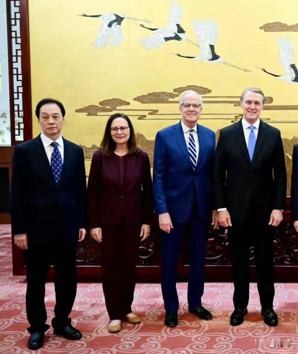 不达目的不罢休？美国国会代表团持续在中国逗留
按照美国方面发布的消息， 5月14
