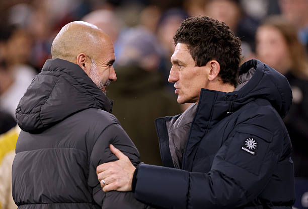 挺进“保瓜杯”半决赛联赛杯是瓜城的第一座奖杯，但是好多年都没有再拿了，今年还可以