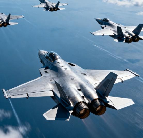 全世界目前，只有中国能独立设计和制造现代高级战斗机。注意，这里说的现代高级战斗机