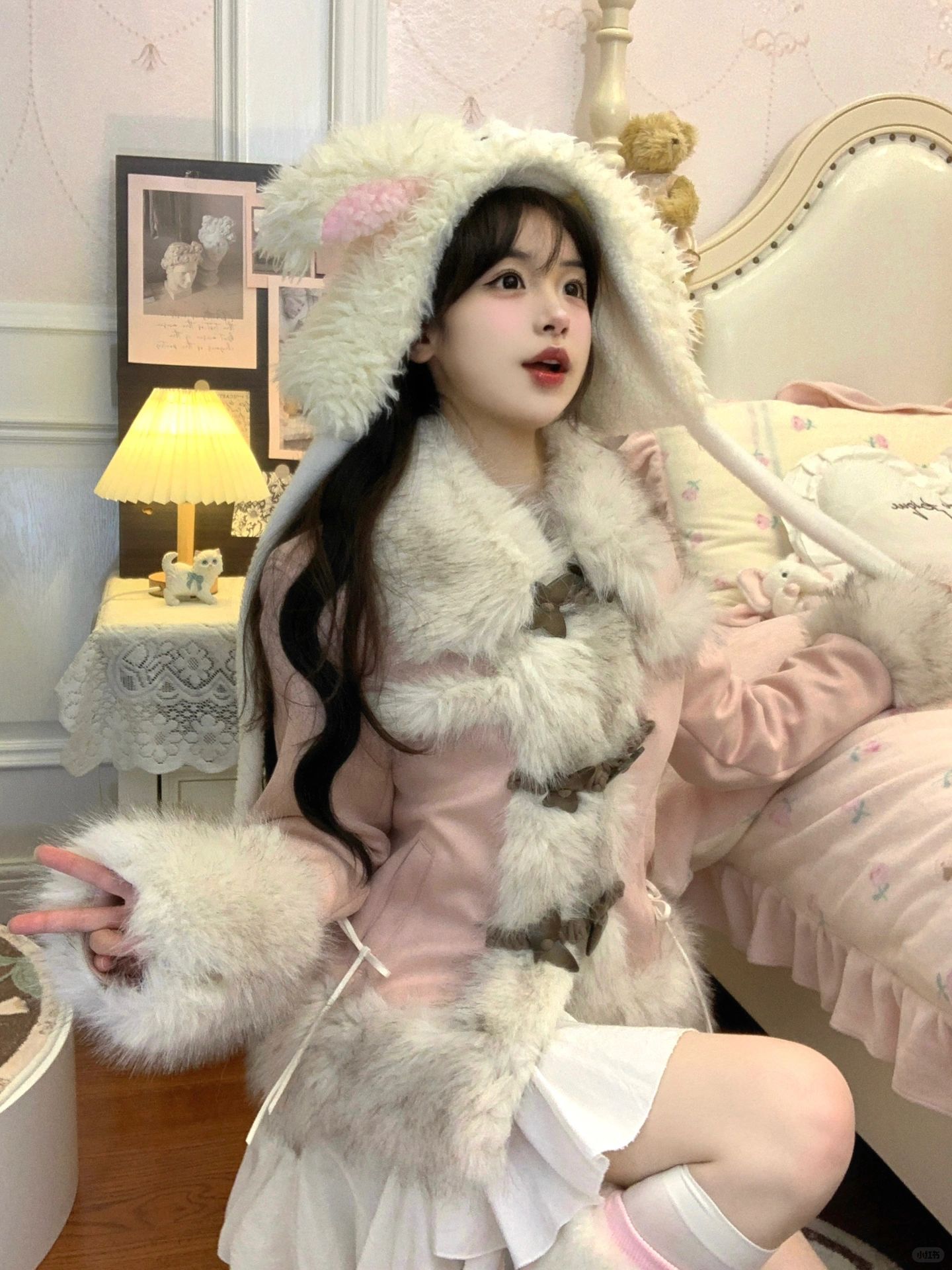 🥛⊹  ྀི兎系少女✩🐰   ˖｜复古旧皮衣 ° .♡