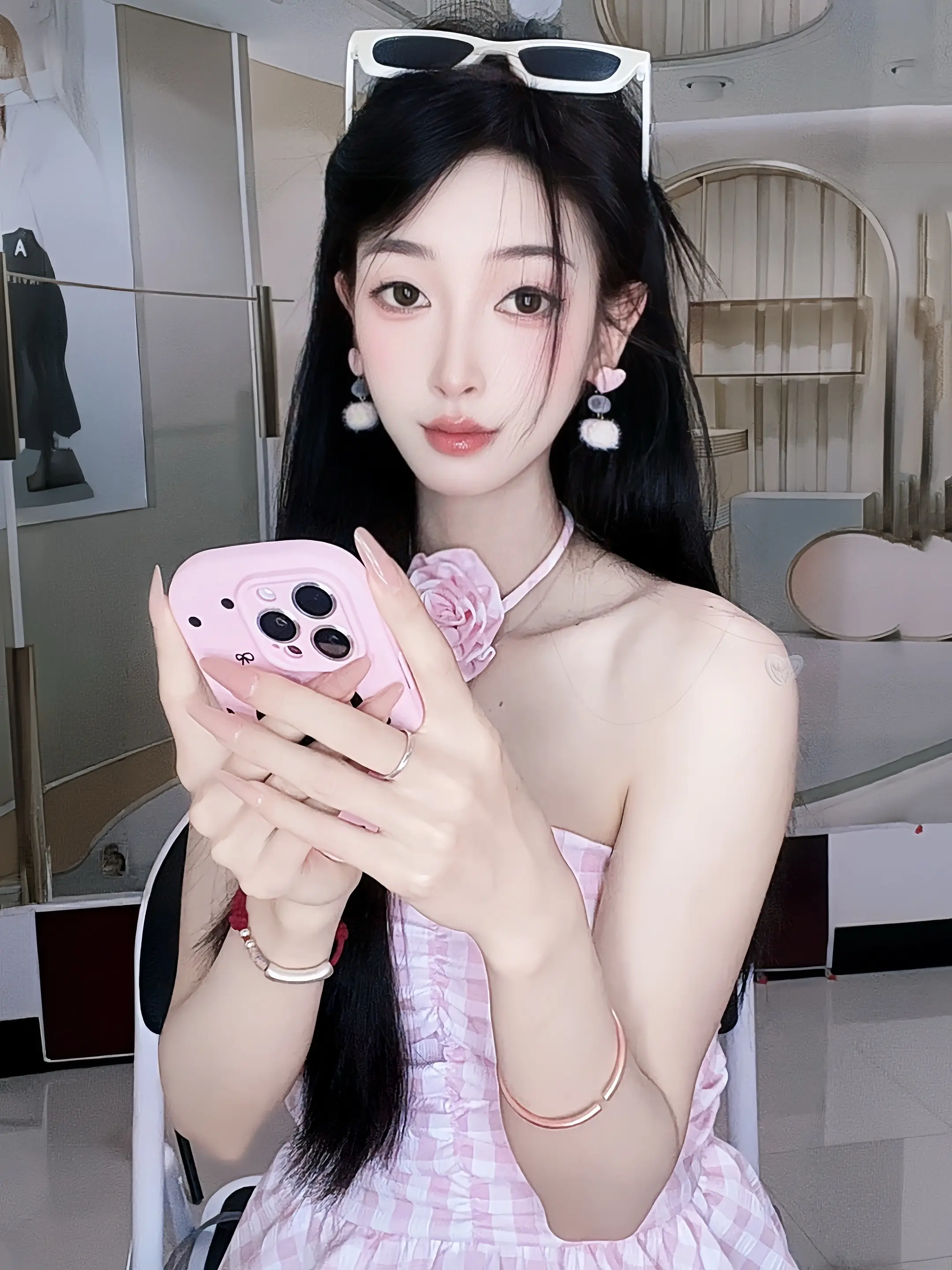 早该知道泡沫一触就破！