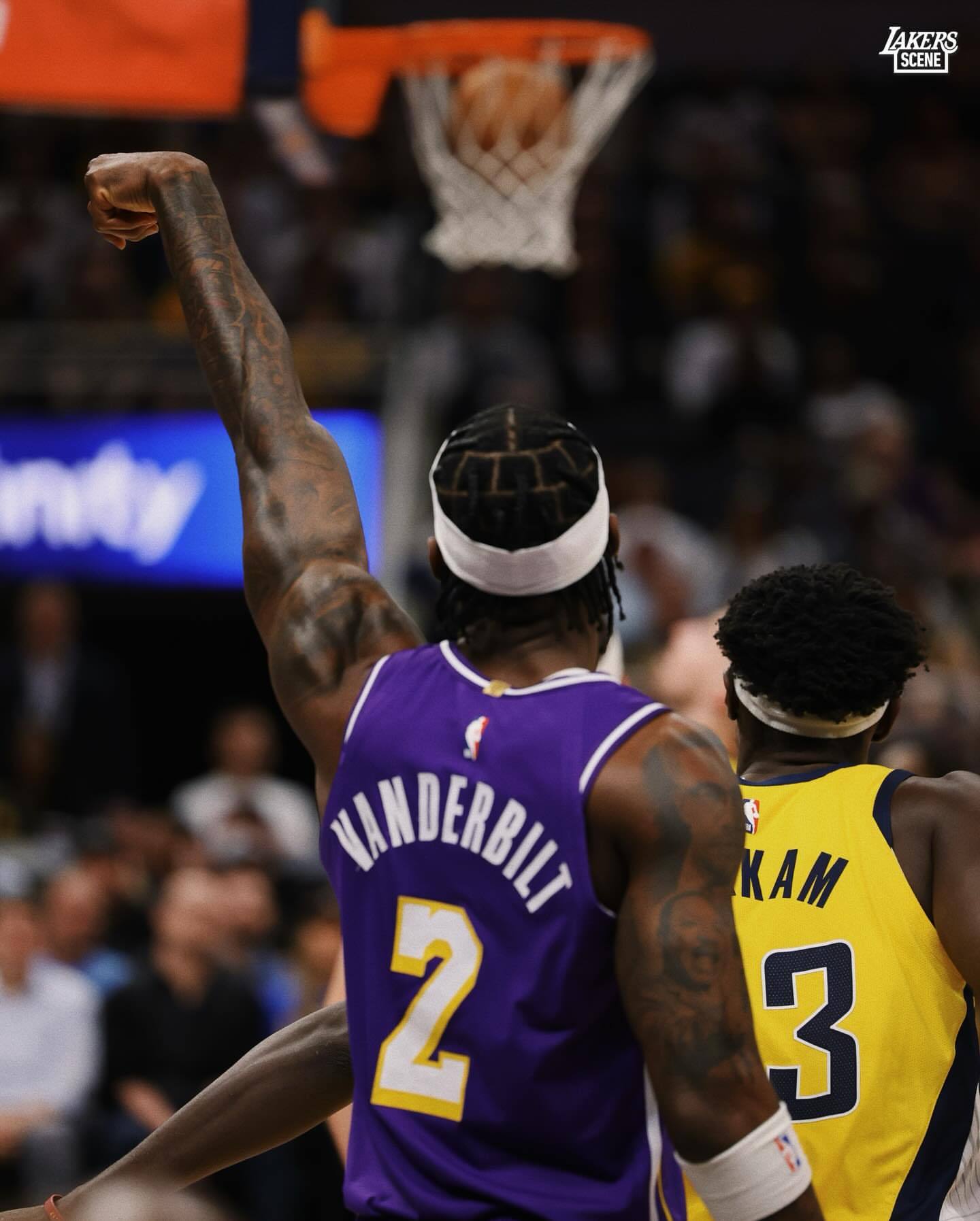 彪，今进三分了。范德比尔特