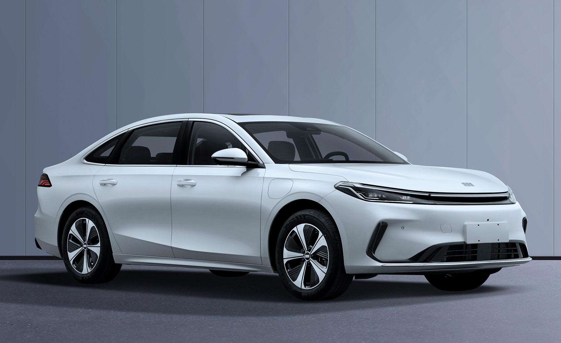 工信部第404批新车目录之银河A7 EV登场，杭州湾排列组合还在继续发力。 