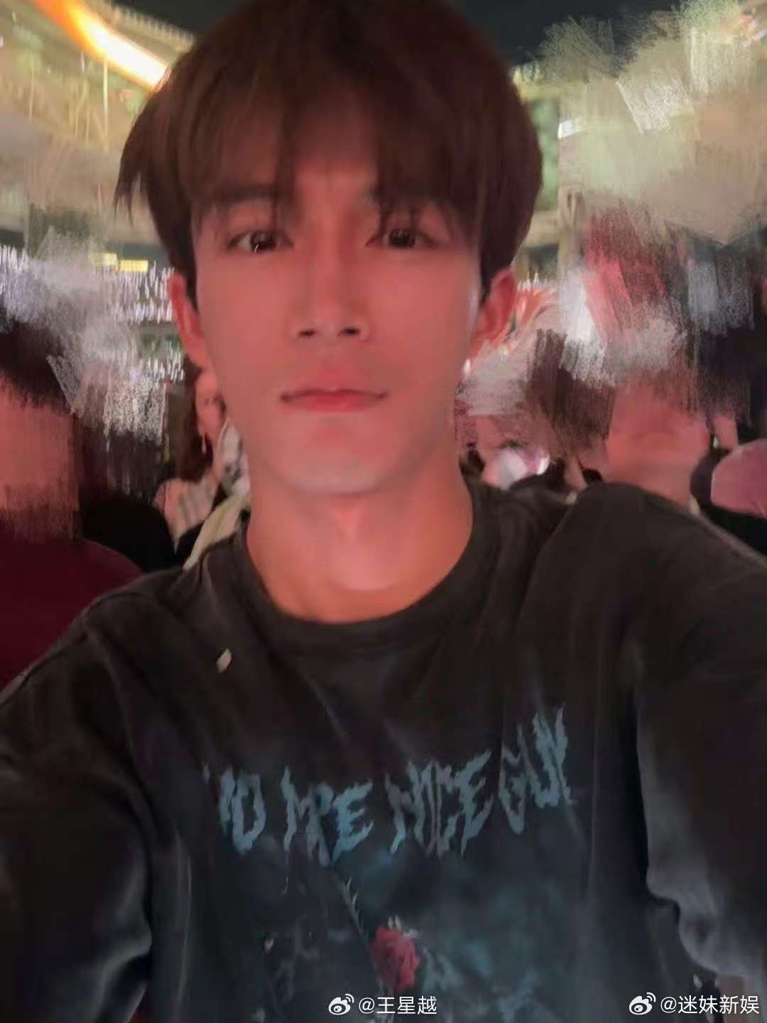 王星越告别九月王星越九月plog王星越九月plog，告别九月，[色][色][色]
