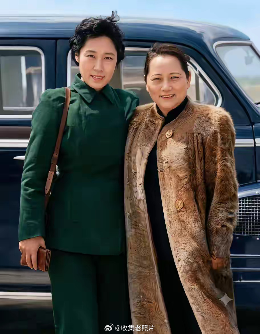 1957年，董朴女士到上海看望宋庆龄先生。