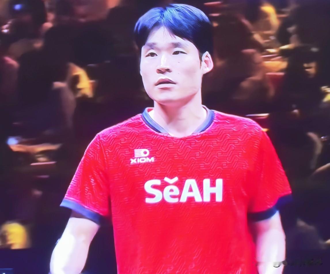 韩国拼命三郎张禹珍正手非常厉害，宝刀不老！
WTT 北京大满贯男单一/16 决赛