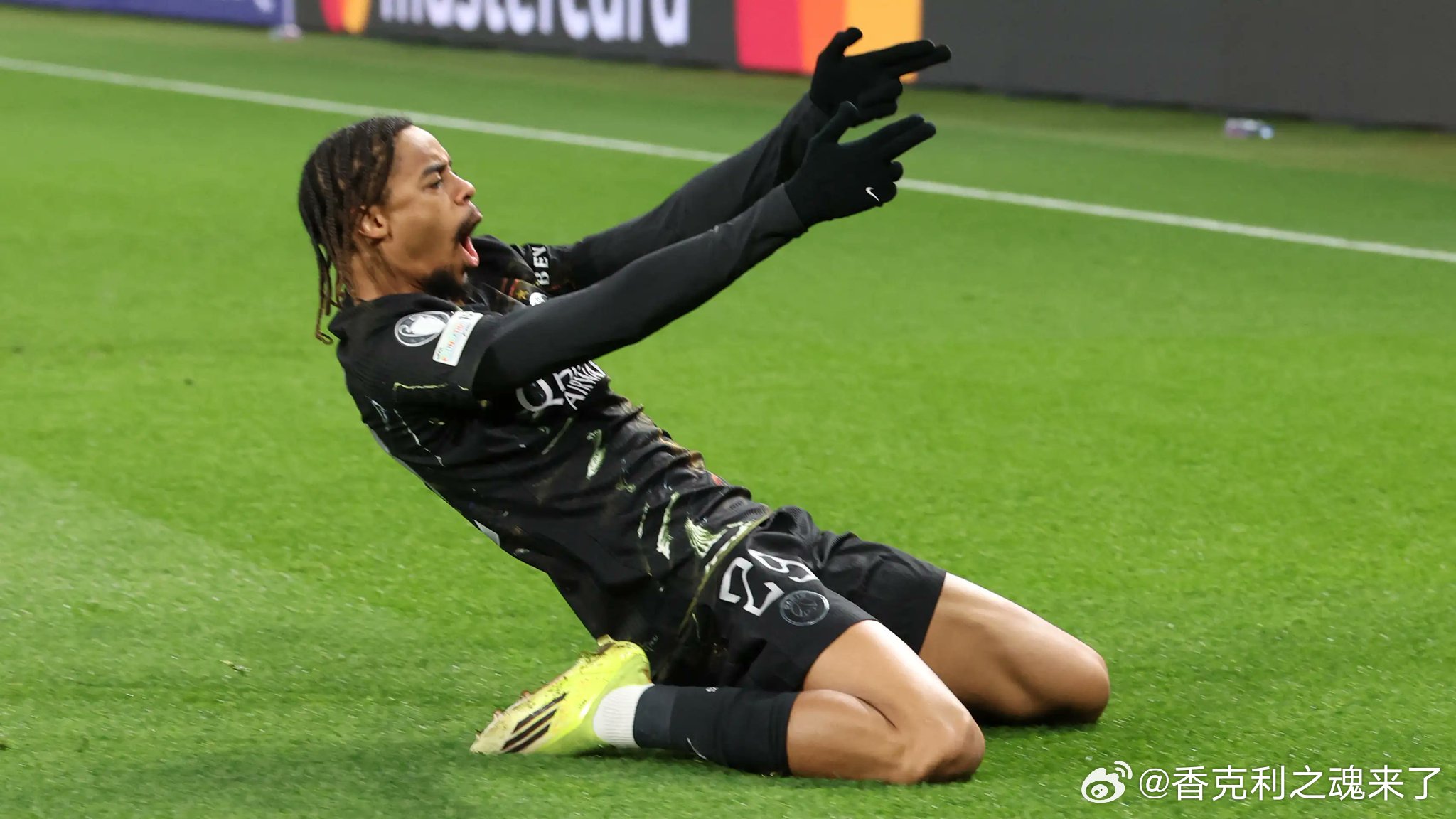 雅各布斯透露大巴黎正在进行巴尔科拉的续约工作，并无意听取针对这位边锋的任何报价。