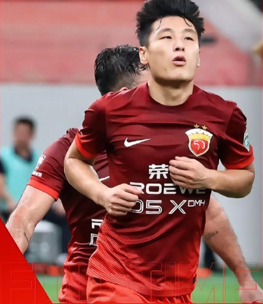武磊：联赛又进球了！
球迷：真厉害，25轮29球，破中超单赛季进球纪录，也就时间