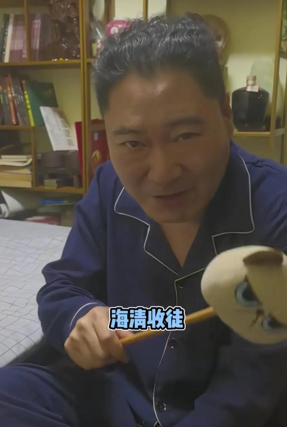 【著名相声演员刘伟回应杨议收徒费用：萝卜白菜，各有所爱！】
 近日，著名相声演员