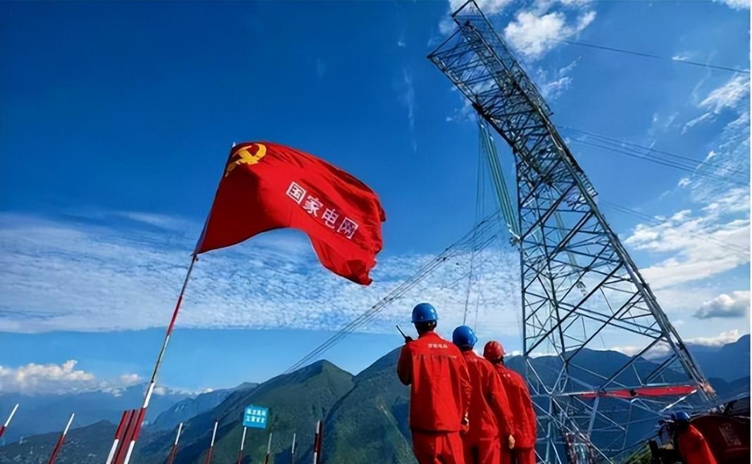 震撼！中国年发电量103682亿千瓦时，从煤油灯到世界第一的逆袭

2026年，