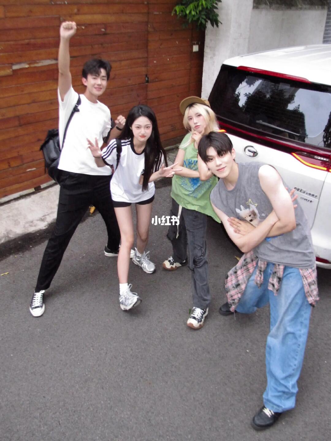 记录我和朋友们的轨迹