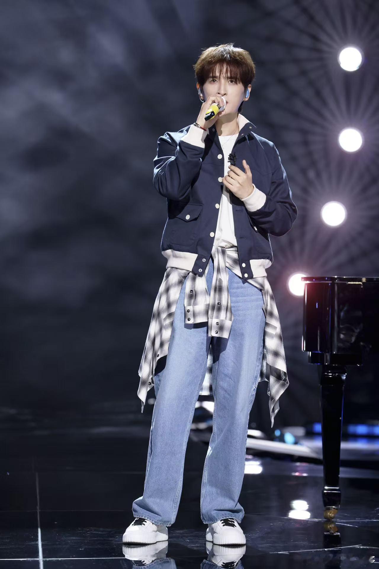 张远的嘉宾是丁禹兮张远连线丁禹兮唱嘉宾 小丁演唱改编《嘉宾》太惊喜！两人互相力挺