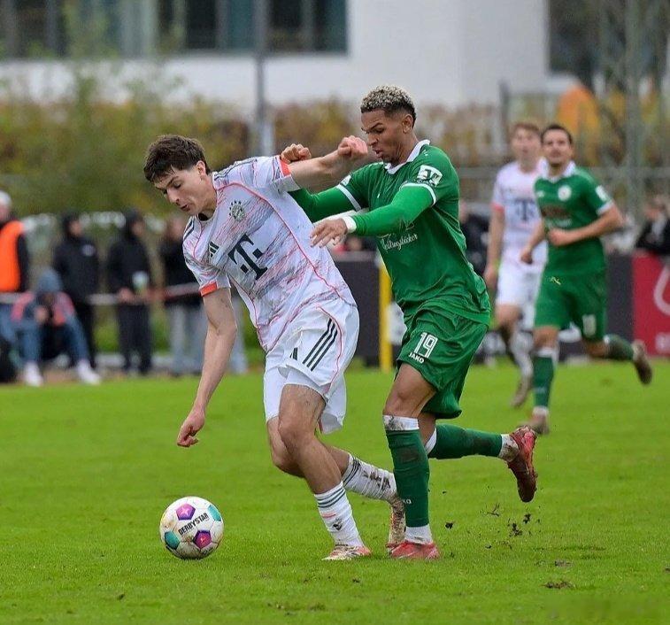 🚨AC米蘭已與克羅地亞天才中衛——柳博·普利奇展開談判。其他意大利俱樂部也對這