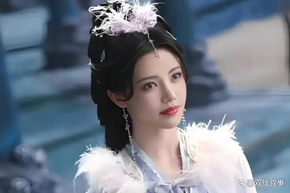 《师兄太稳健》感觉女主选错人了，第一女主应该是云霄仙子吧，女二是艾米的蓝灵鹅，可